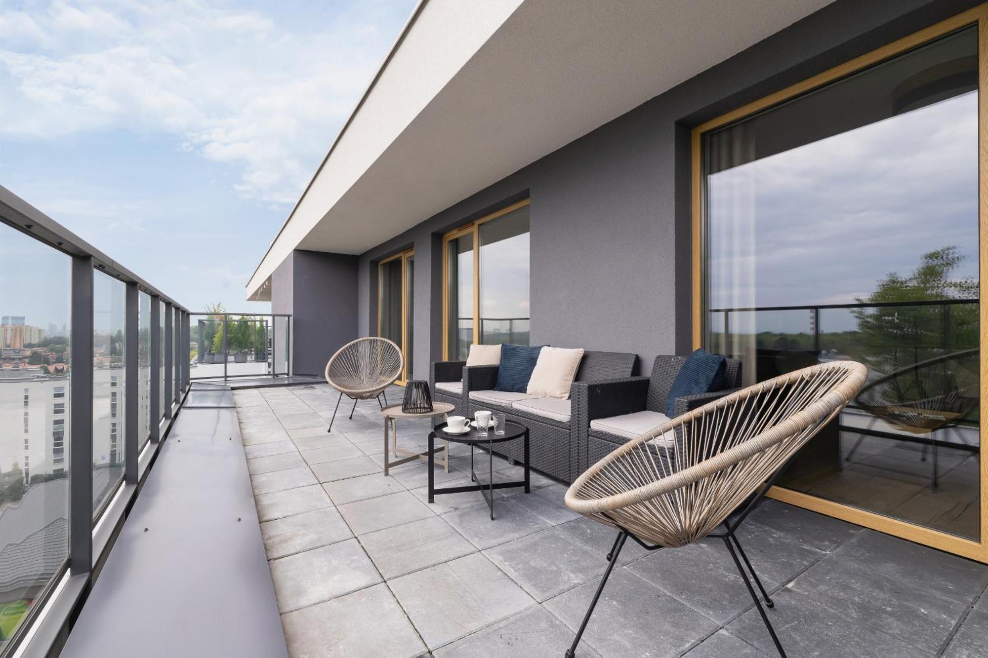 Stylowy Apartament Z Dwiema Sypialniami Balkonem I Parkingiem By Noclegi Renters Katowice Exteriör bild