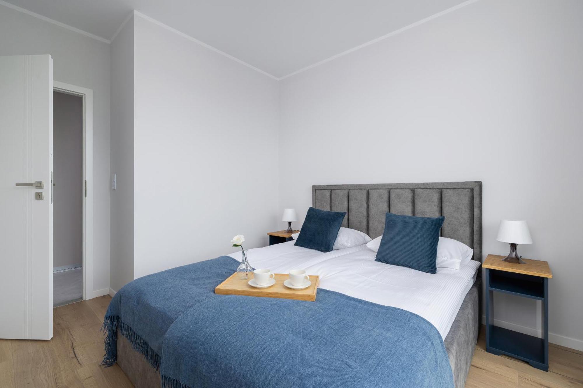 Stylowy Apartament Z Dwiema Sypialniami Balkonem I Parkingiem By Noclegi Renters Katowice Exteriör bild