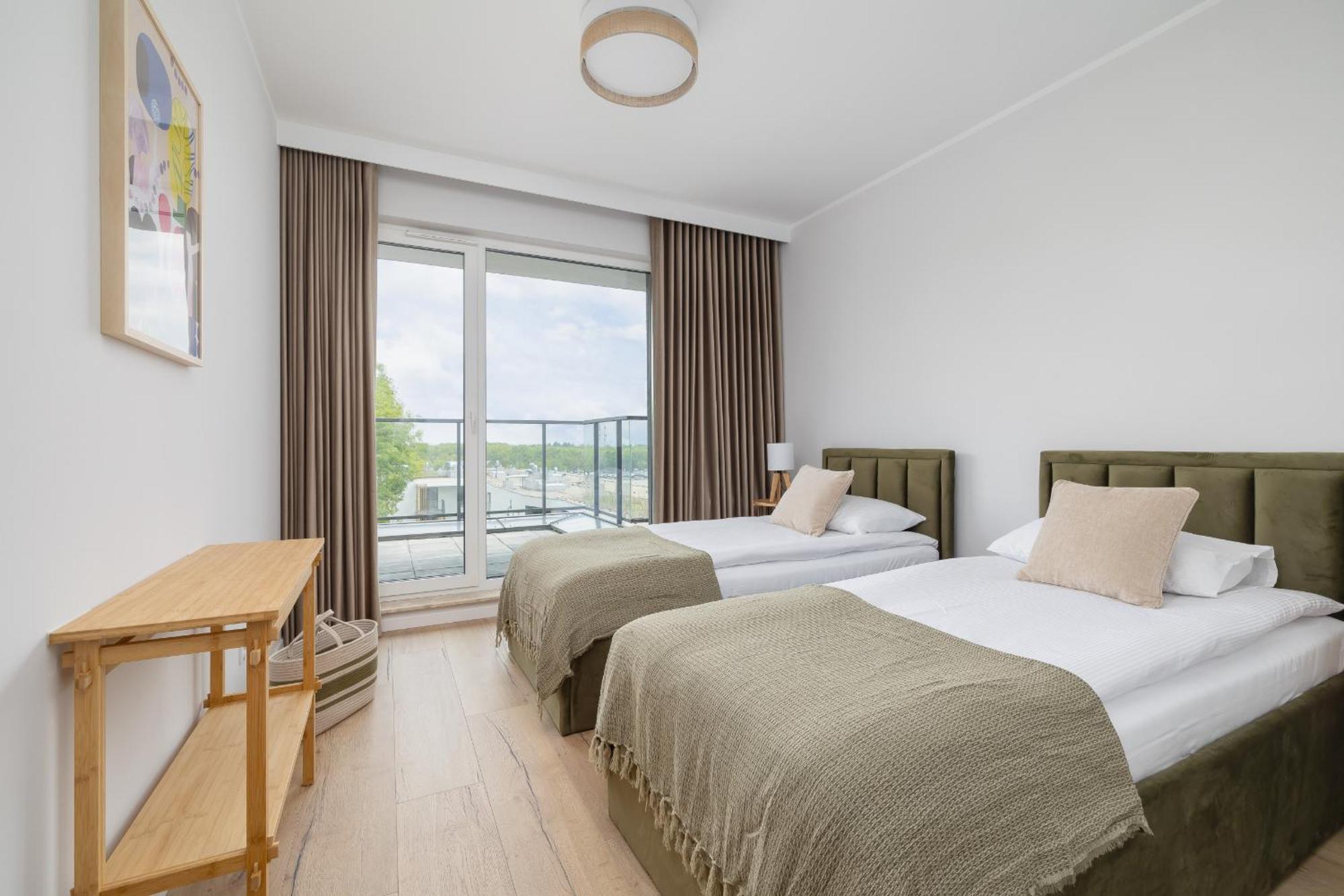 Stylowy Apartament Z Dwiema Sypialniami Balkonem I Parkingiem By Noclegi Renters Katowice Exteriör bild