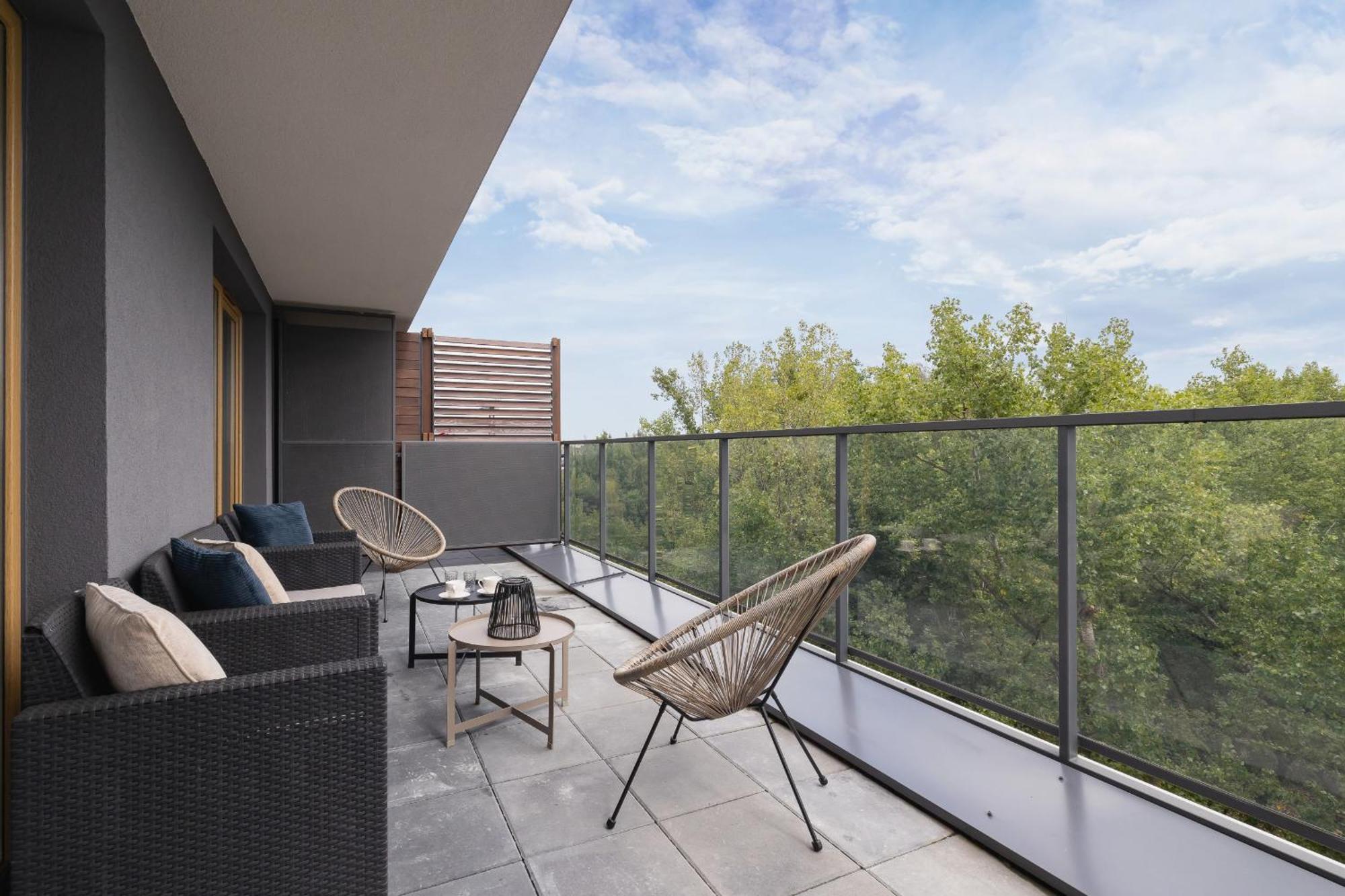 Stylowy Apartament Z Dwiema Sypialniami Balkonem I Parkingiem By Noclegi Renters Katowice Exteriör bild